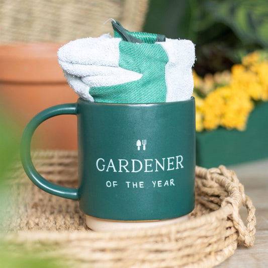 Gardener of the year mug and gloves