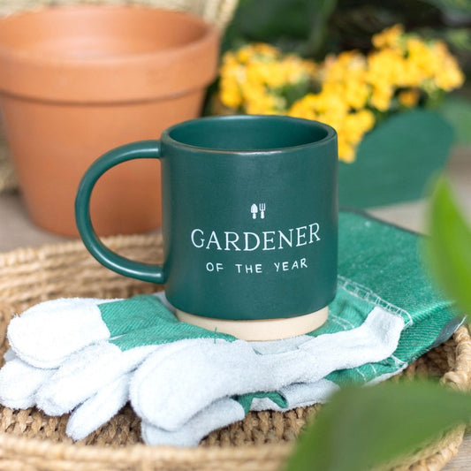 Gardener of the year mug and gloves