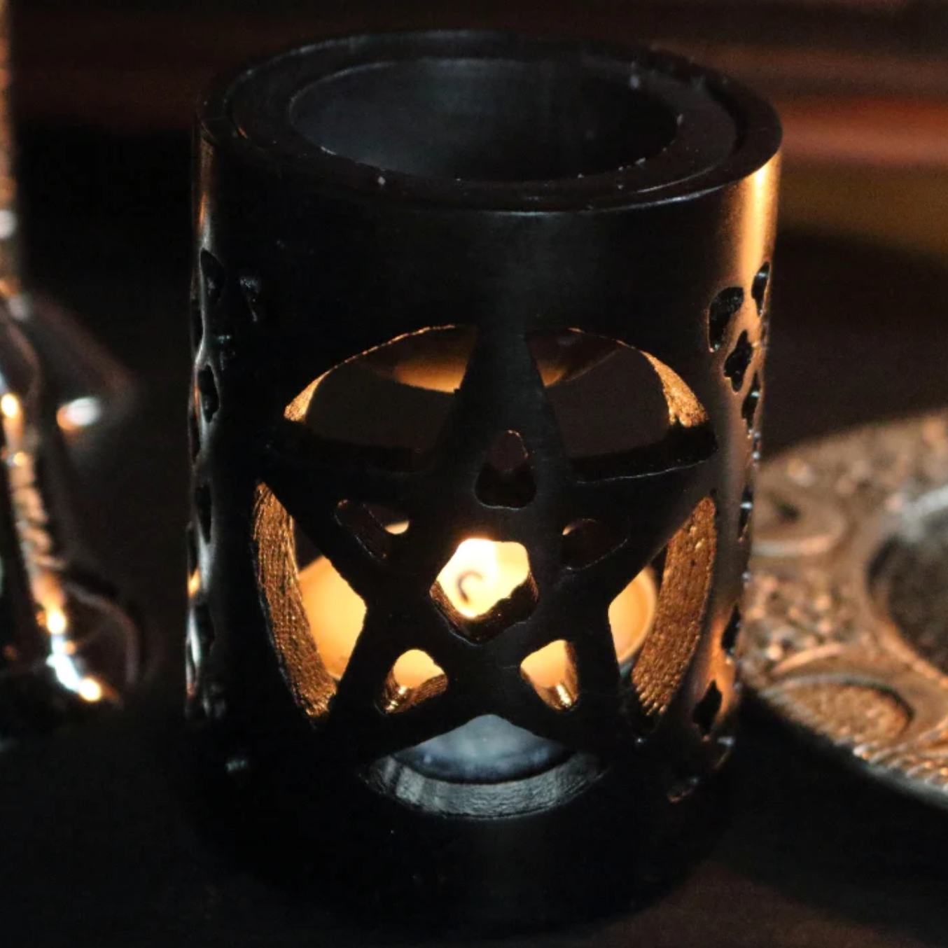 Witchy soapstone crystal oil burner