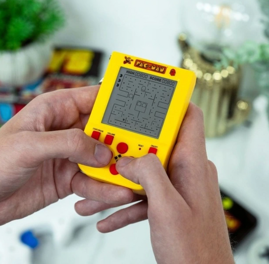Pacman retro handheld keychain video game