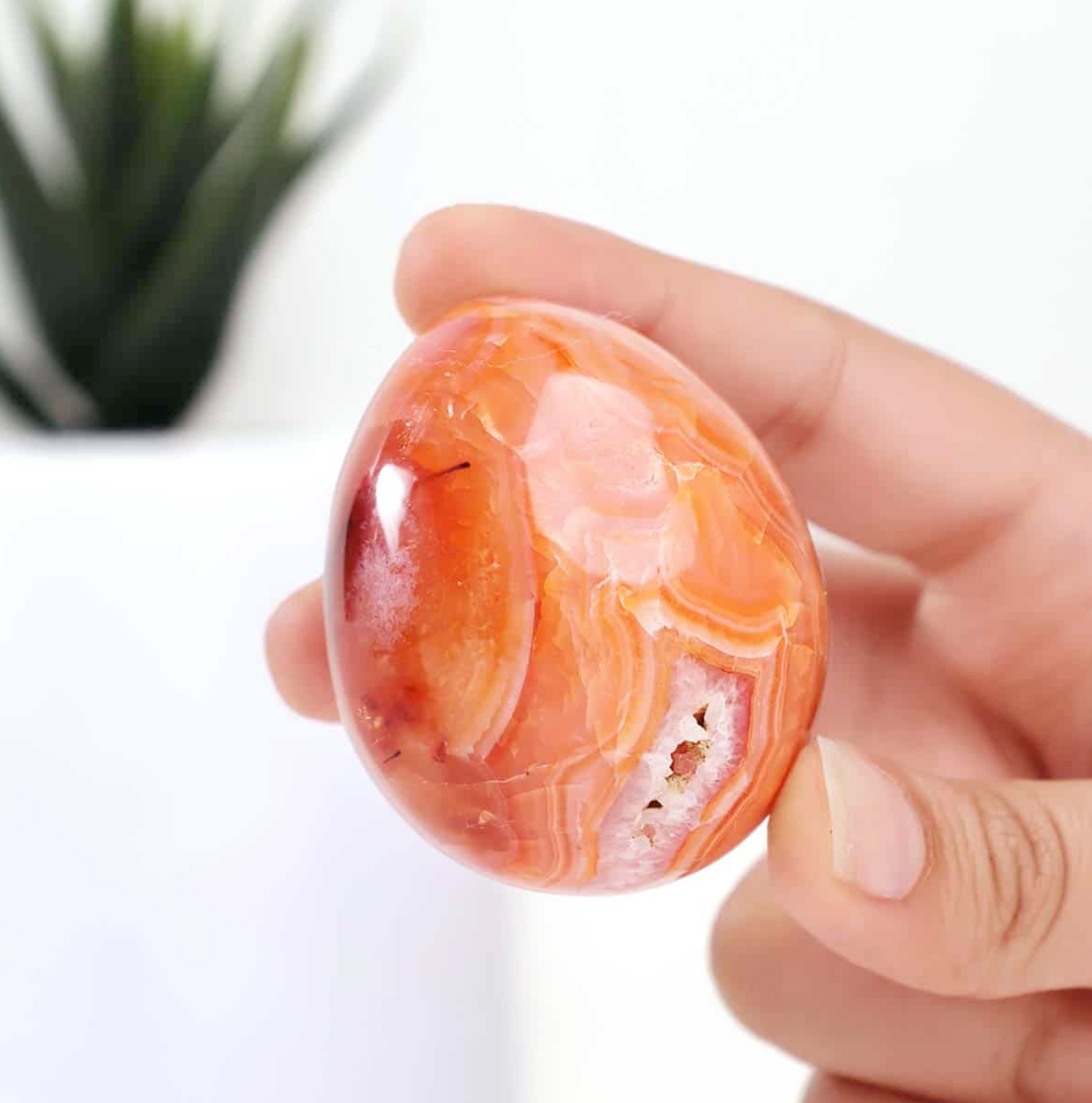 Carnelian crystal egg