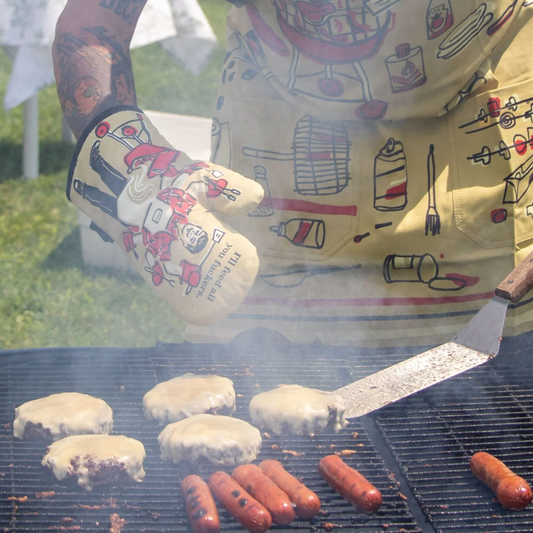 Feed you fuckers oven mitt