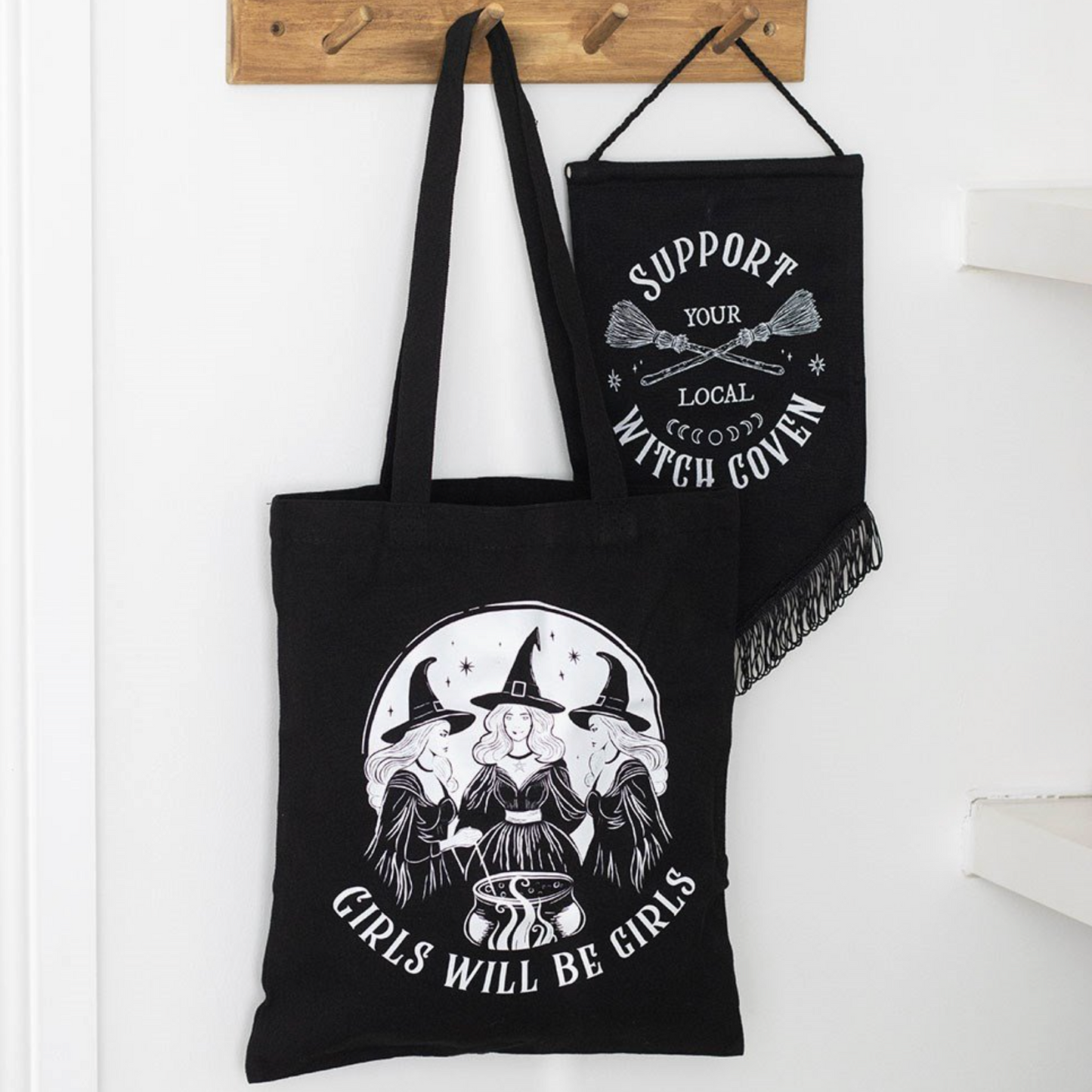 Witchy girls tote bag