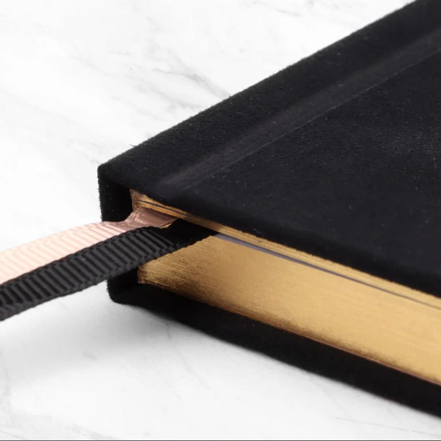 Black 5 minute reflection journal