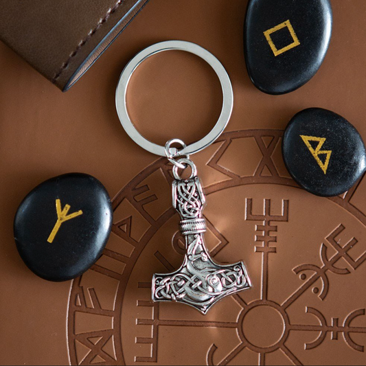 Viking Thor Mjolnir hammer key ring