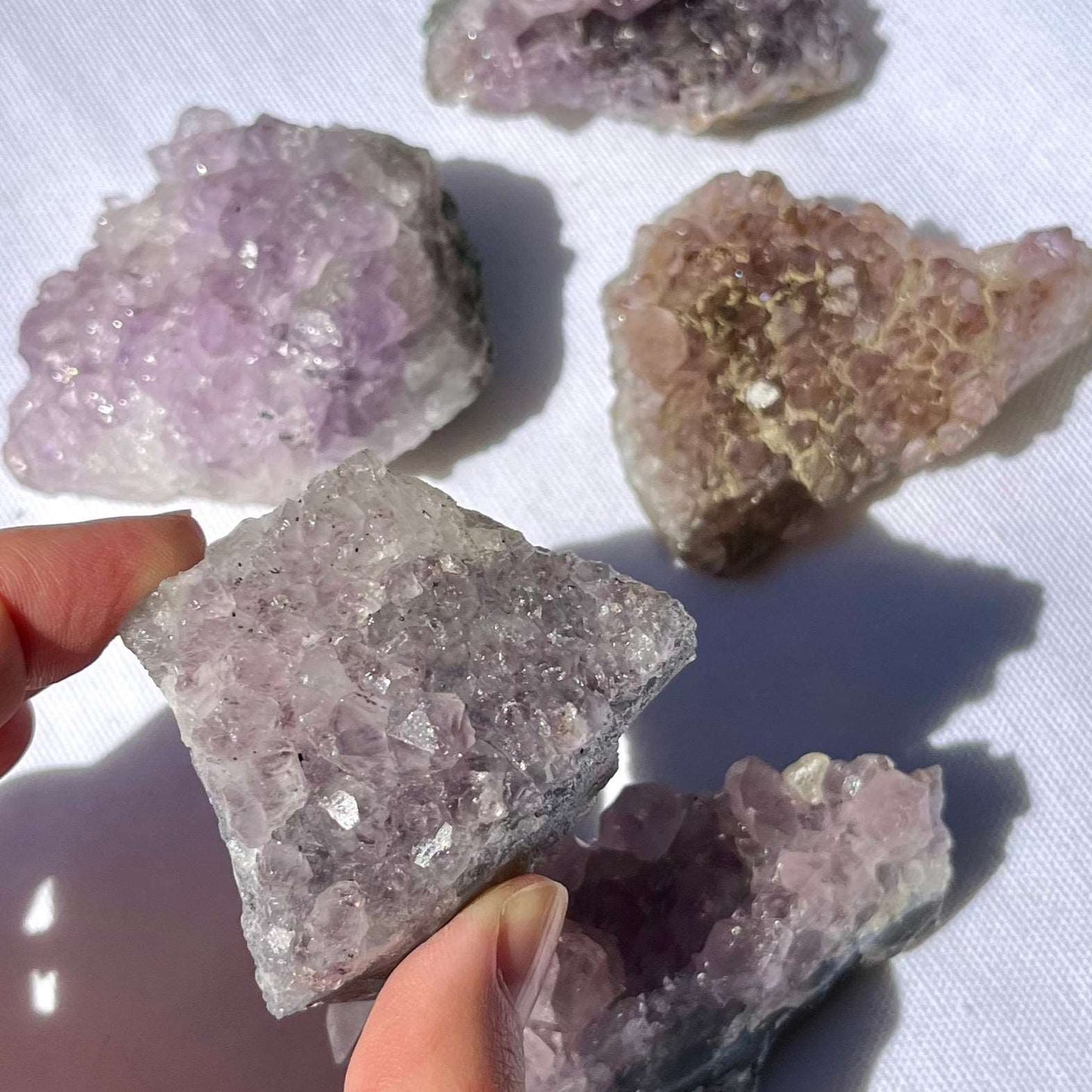 Amethyst crystal cluster geode - S / M