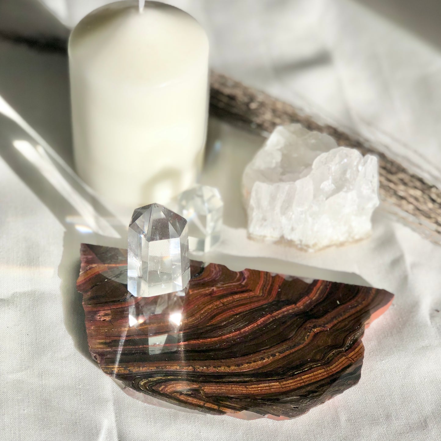 Tigers eye / tiger iron crystal slab L-XL