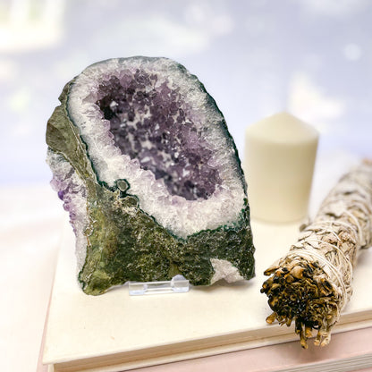 Amethyst crystal cluster geode cave 1.3kg