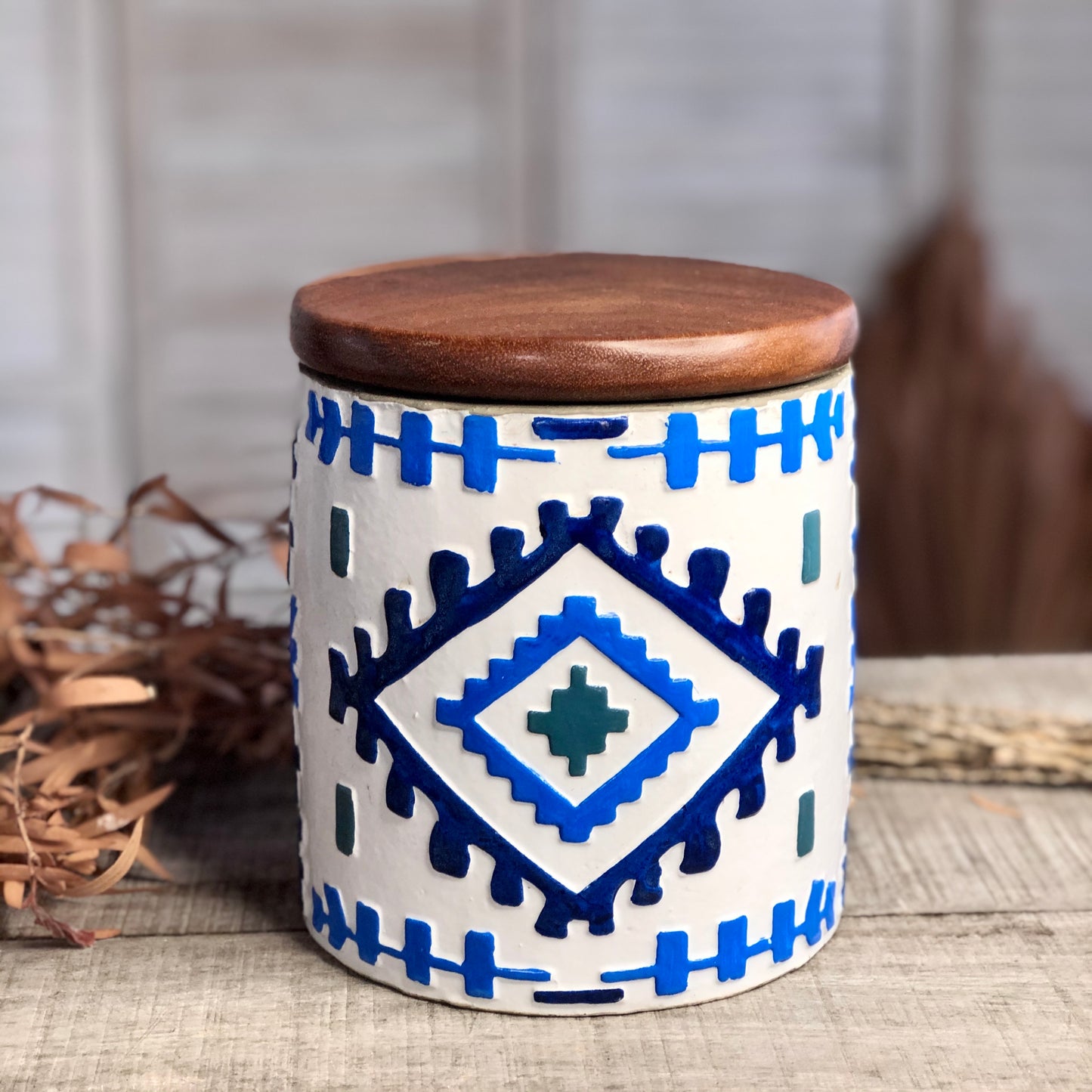 Clay pot storage jar with wooden lid