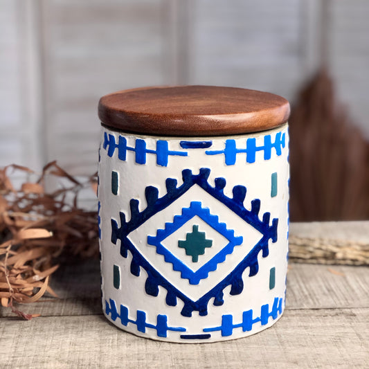 Clay pot storage jar with wooden lid