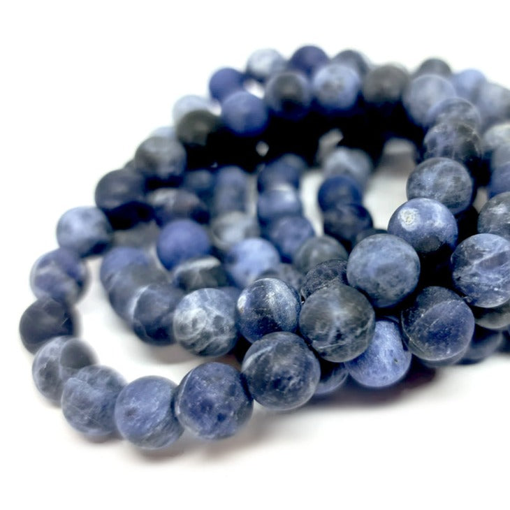 Unisex Sodalite crystal bead / crystal bracelet