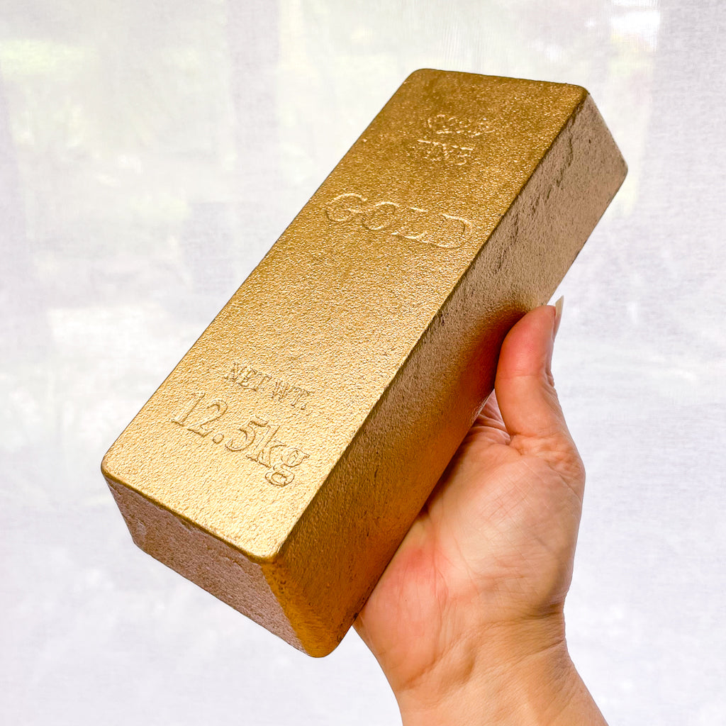 Gold ingot bullion statue (cast iron bar) / millionaires door stop