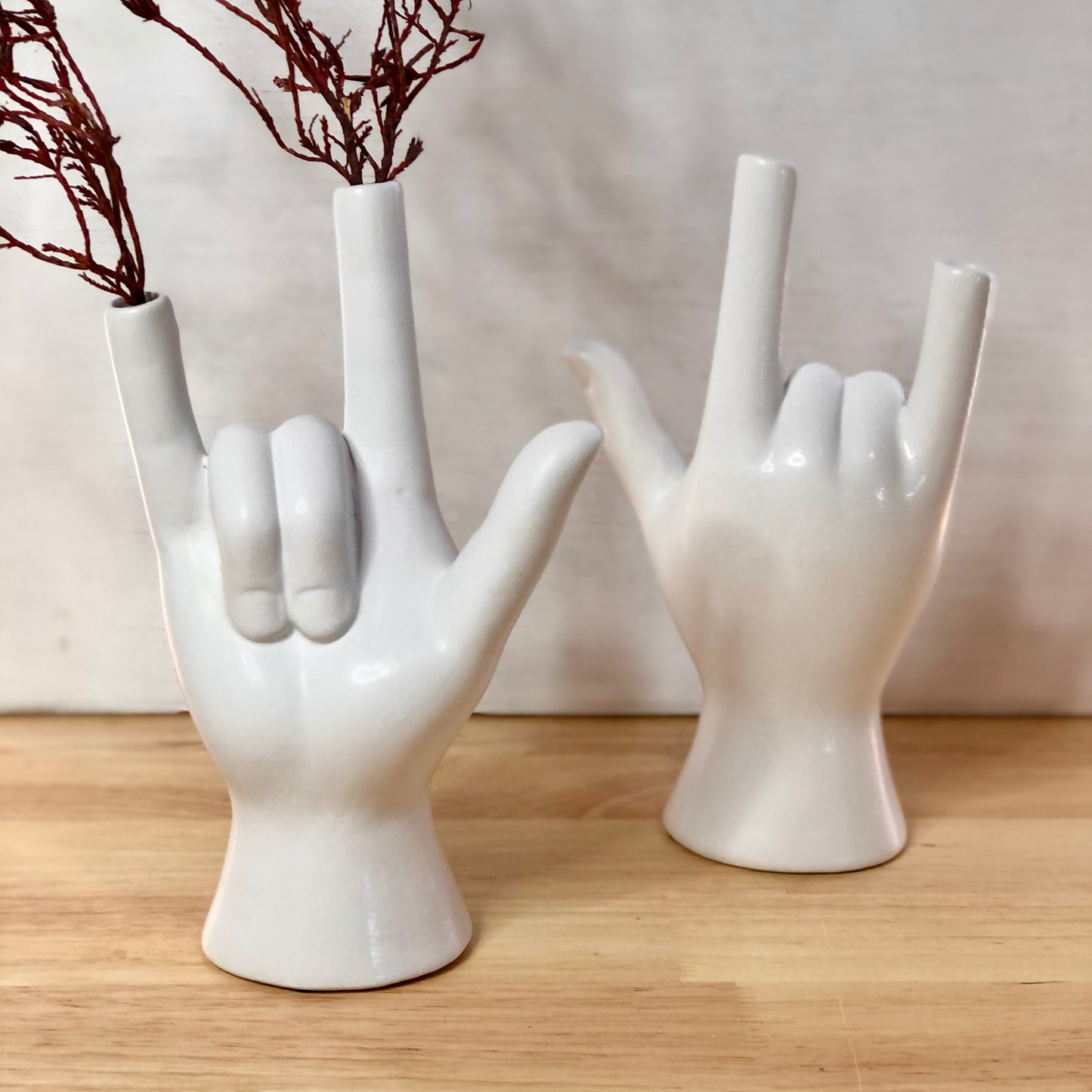 Rock hands ceramic vase statue