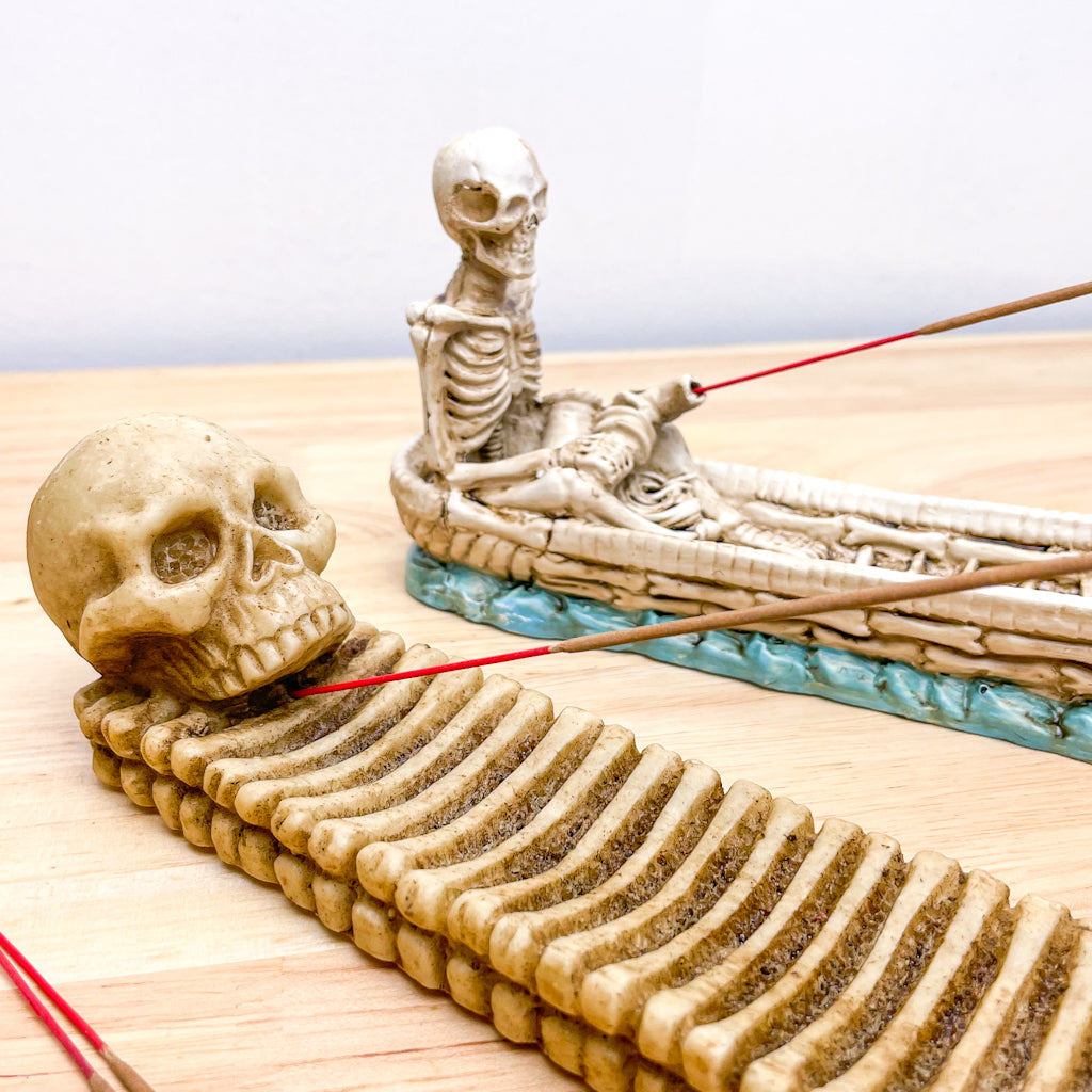 Skeleton / Skull incense burner