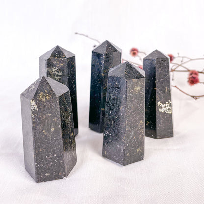 Magician's Stone / Sorcerer Stone nuummite pyrite crystal tower generator