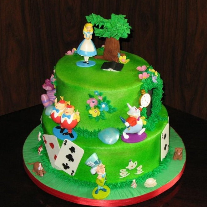 Alice in wonderland Cake - Decorated Cake by Su Cake - CakesDecor