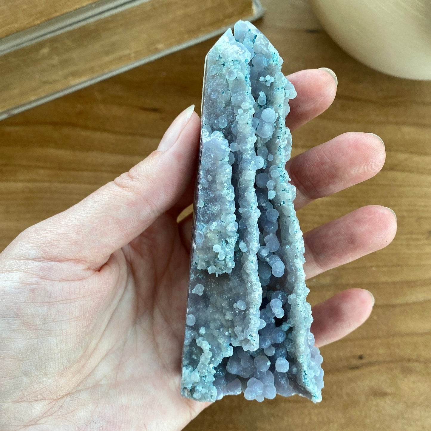 Grape agate crystal tower