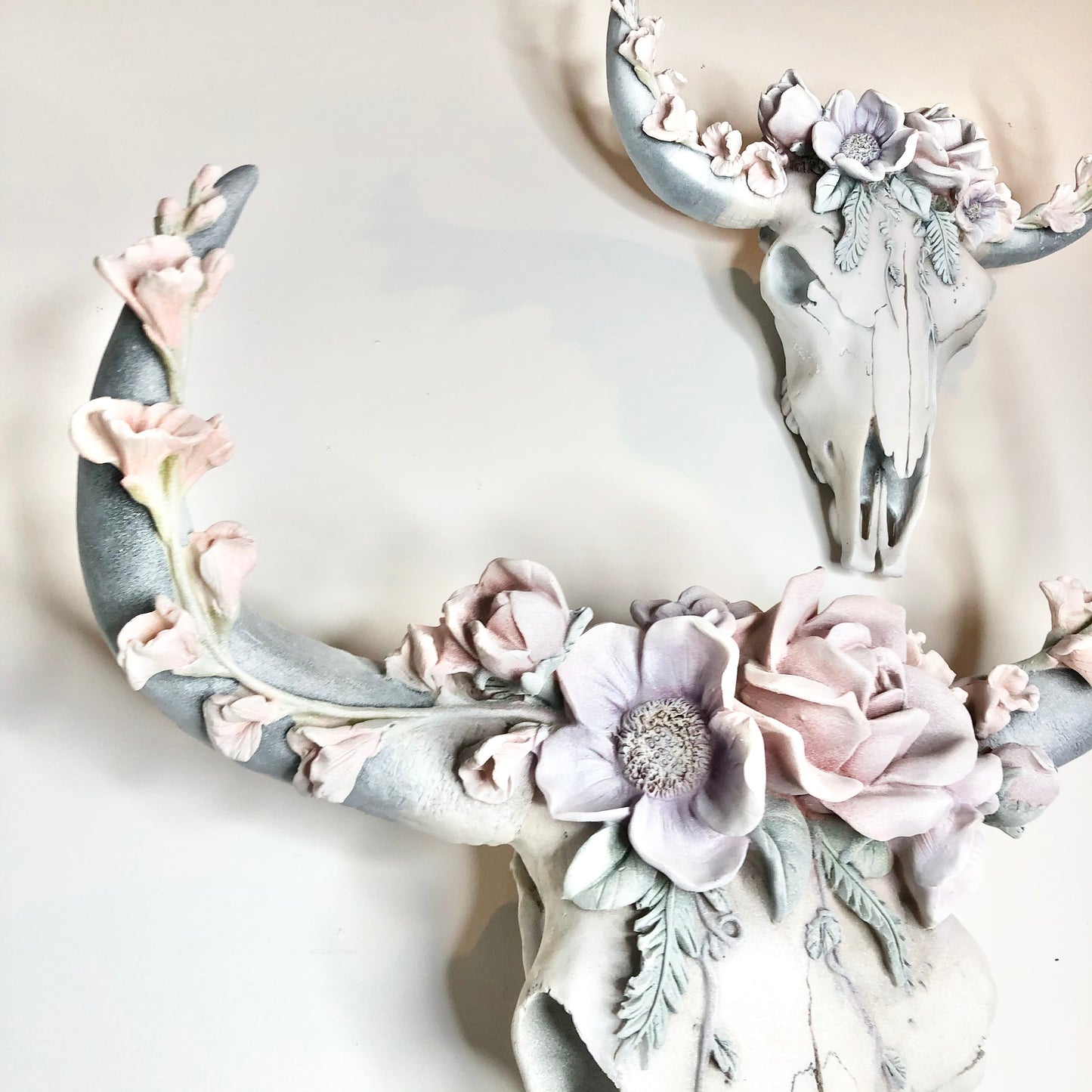 Bohemian flower crown cow / bull skull wall hanging